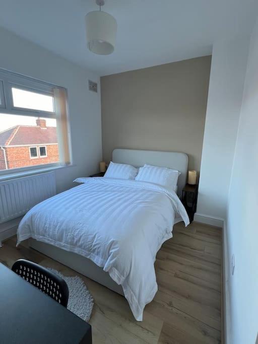 Whole House Modern Two Bedroom In Newcastle - Free Parking Luaran gambar