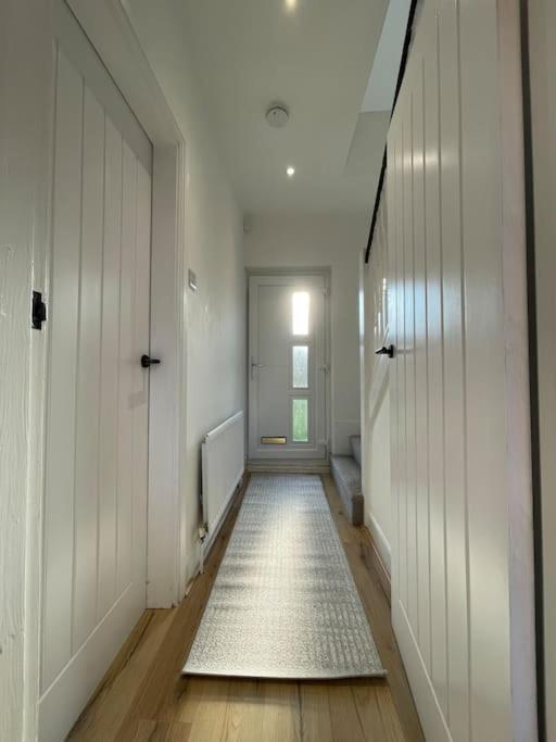 Whole House Modern Two Bedroom In Newcastle - Free Parking Luaran gambar